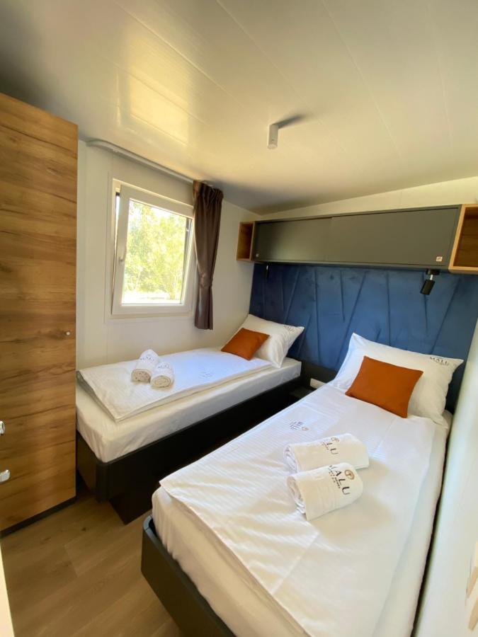 Mobile Homes Malu Биоград-на-Мору Экстерьер фото